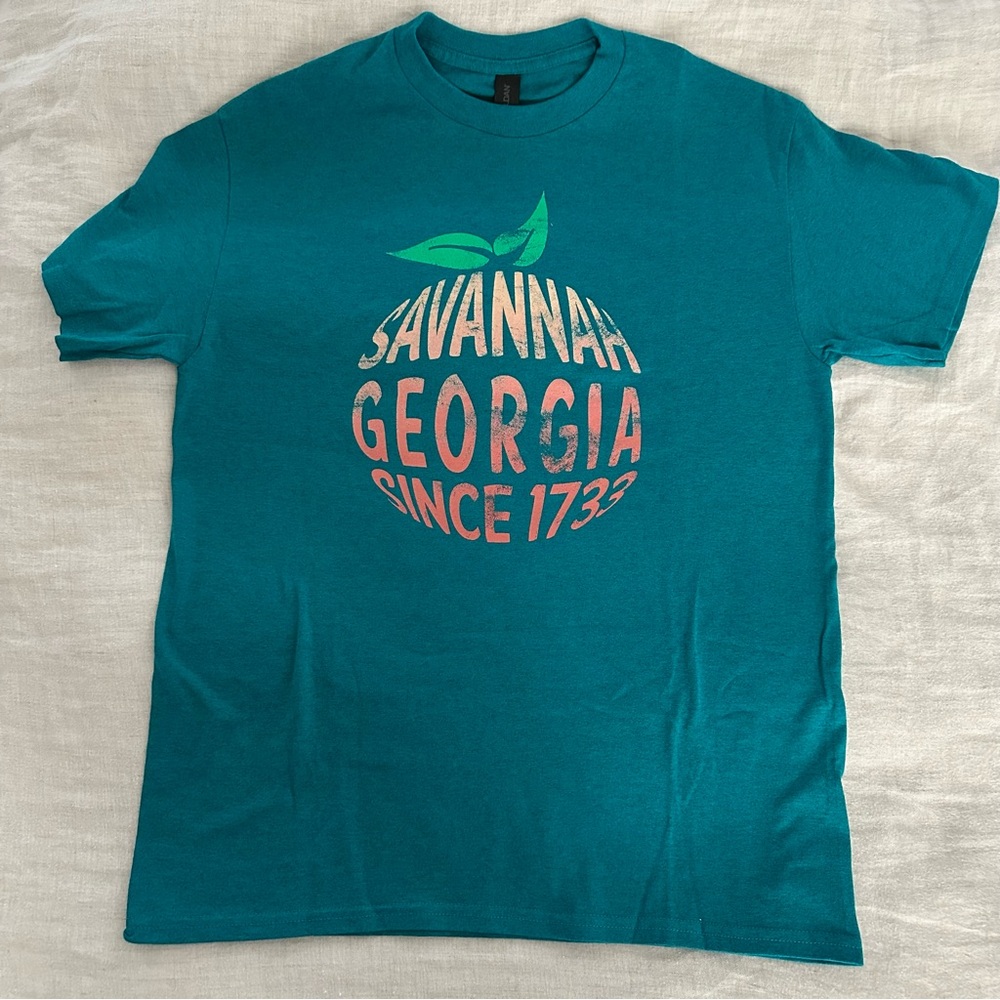 Savannah Georgia tshirt BNWOT women’s medium